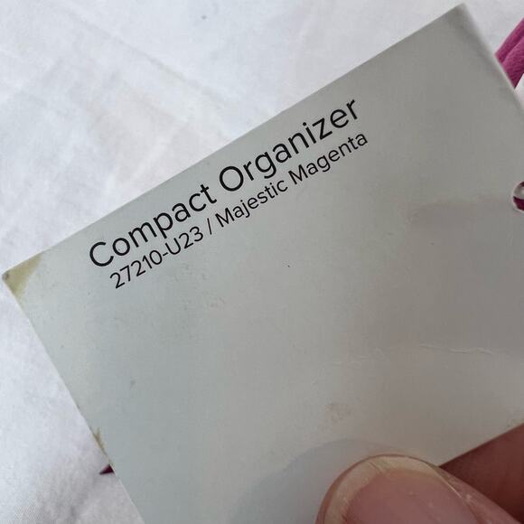 Vera Bradley Compact Organizer Zip Pouch Quilted Velvet Pink Majestic Magenta - Picture 5 of 9